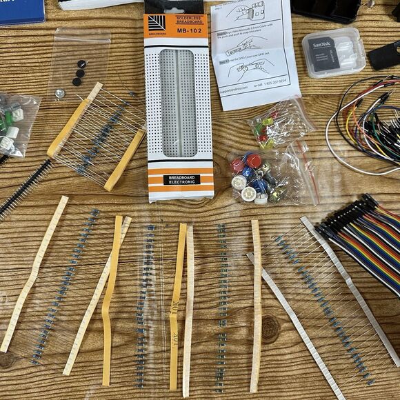 Raspberry Pi 3 Model B Starter Kit 16GB Vilros And Kuman Starter Kits - Picture 12 of 13